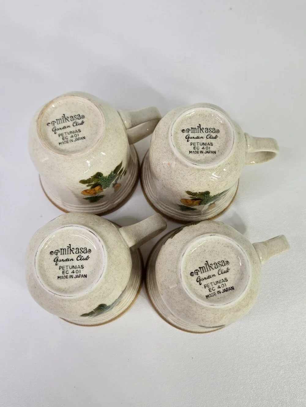 Vintage Mikasa Garden Club Petunias EC401 Stoneware Coffee Mug Tea Cup‎ Set of 4